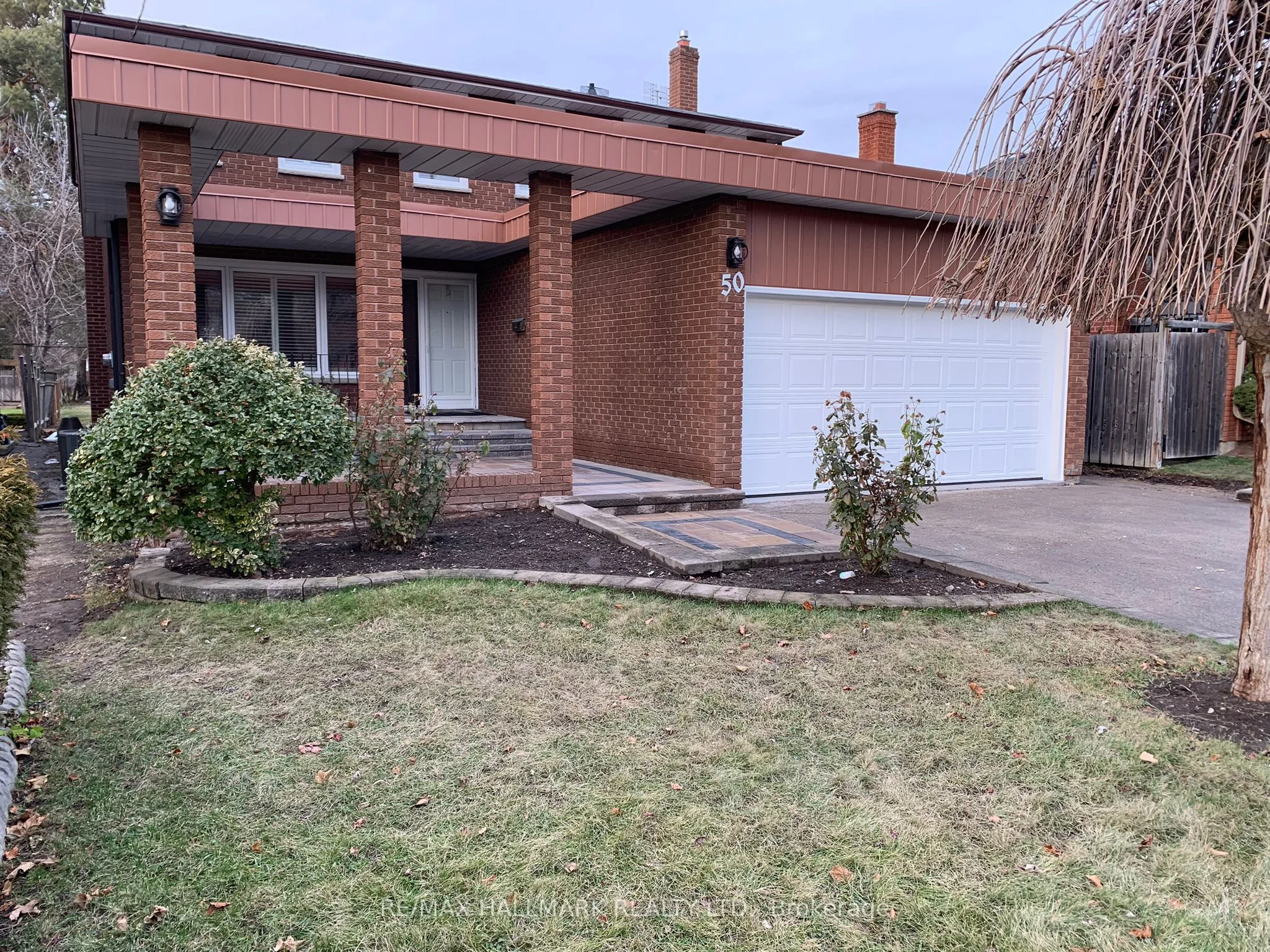 50 Spruce Bsmnt Avenue, Richmond Hill, On L4c 6w1