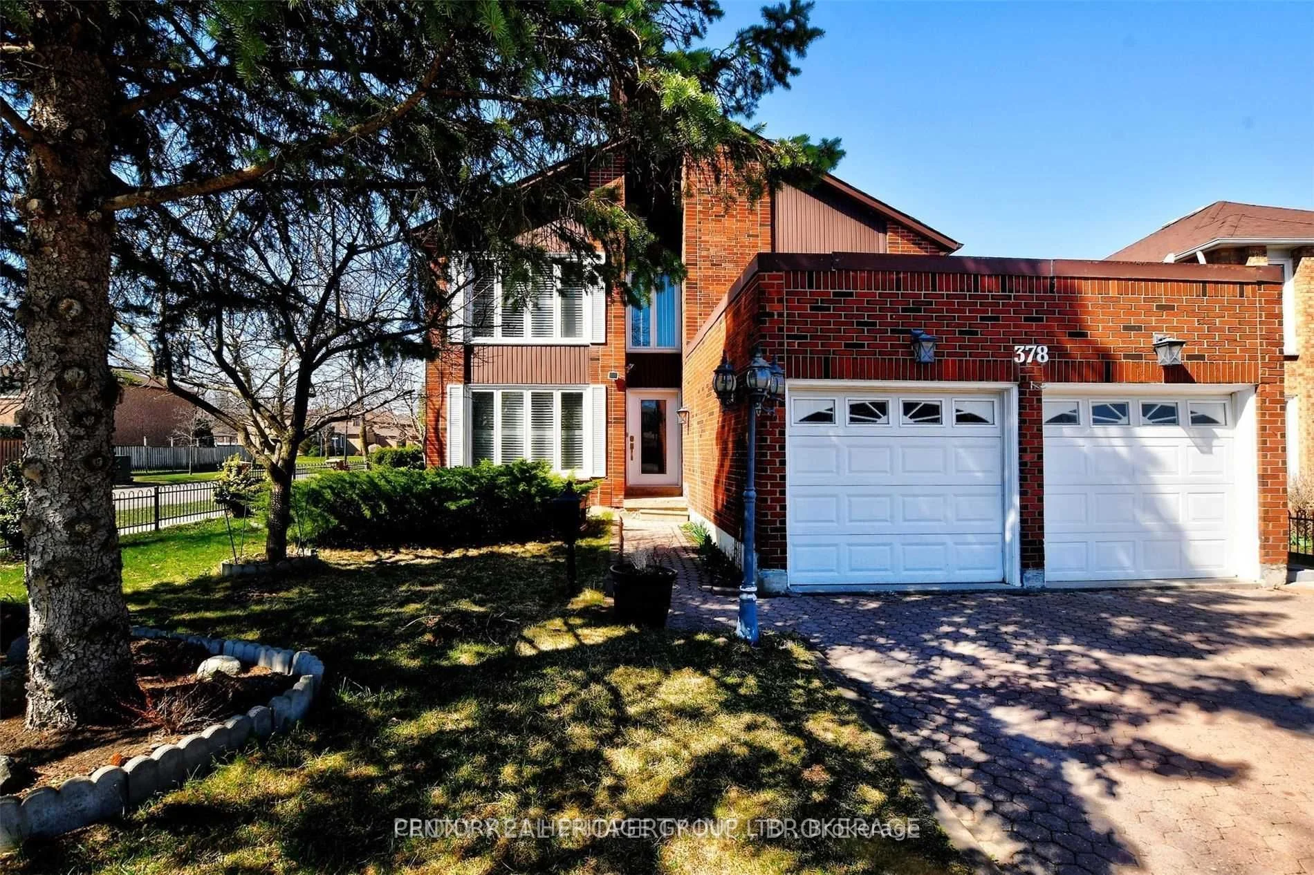 378 Dorchester Street Lower, Newmarket, On L3y 7z3