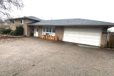 327 Elgin Mills Road W Basmt, Richmond Hill, On L4c 4m3