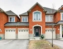 135 Walter Sinclair Court, Richmond Hill, ON L4E 0X4