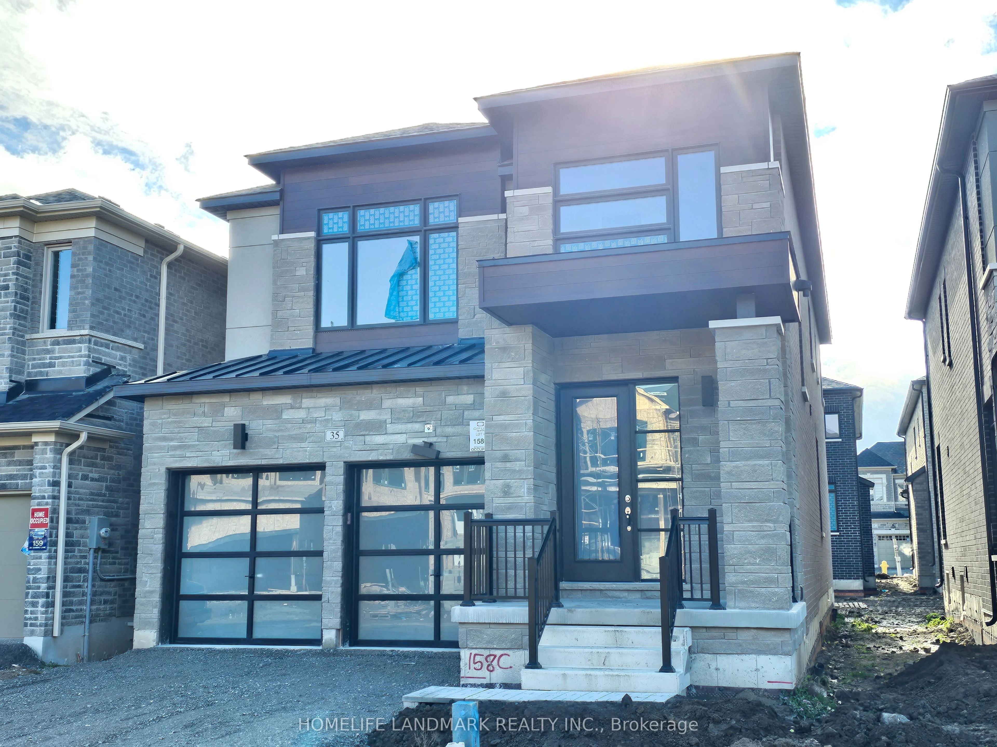 35 Sambro Lane, Whitchurch-stouffville, On L4a 5e2