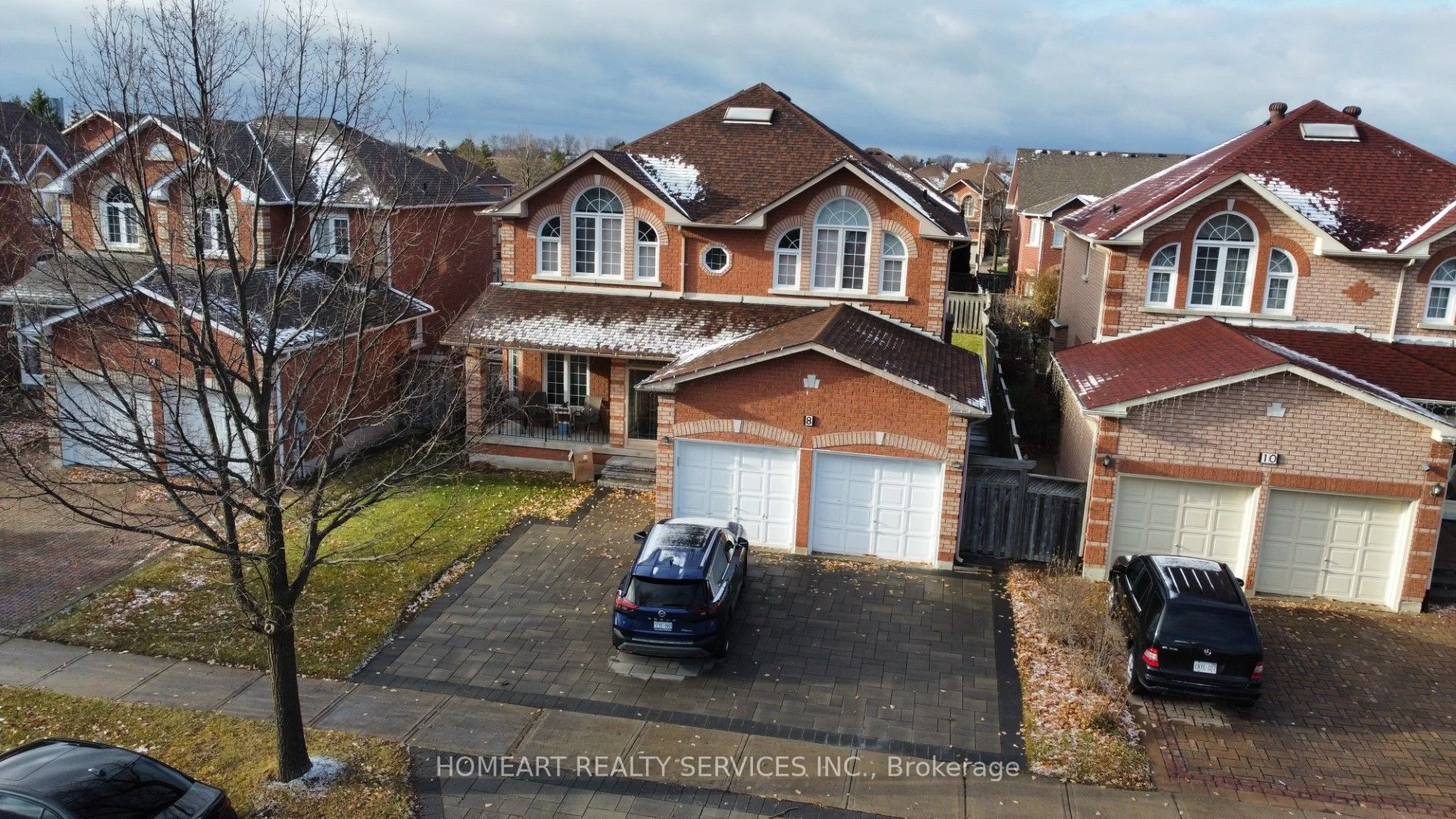 8 Hoake Road, Markham, On L4s 3w4