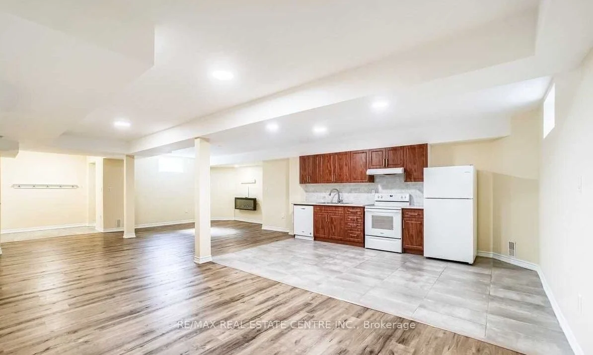 1656 Angus Street, Innisfil, On L9s 4x2