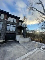 9 Direzze(Main) Court W, Richmond Hill, ON L4C 5T8