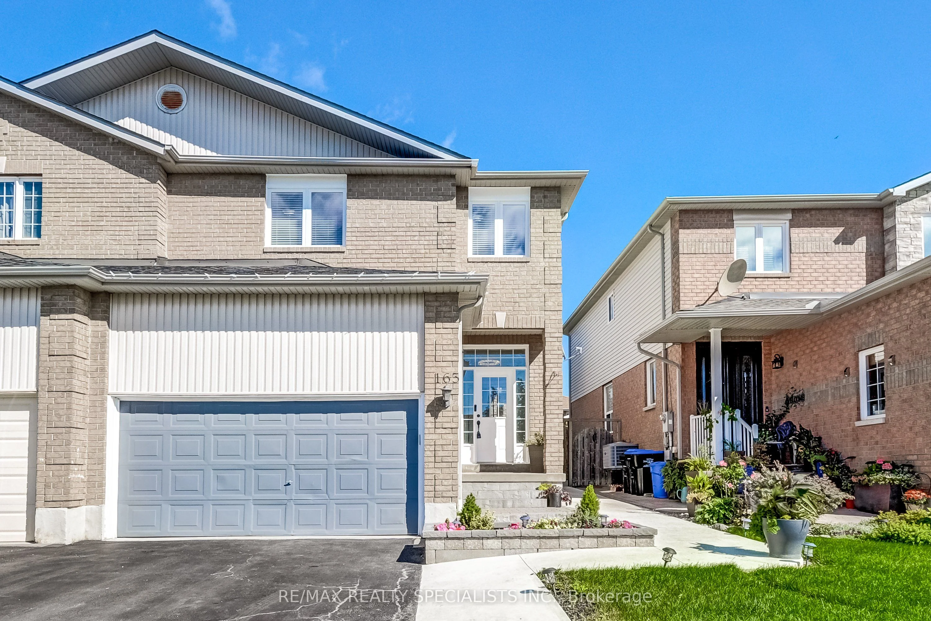 163 Professor Day Drive, Bradford West Gwillimbury, ON L3Z 3C2
