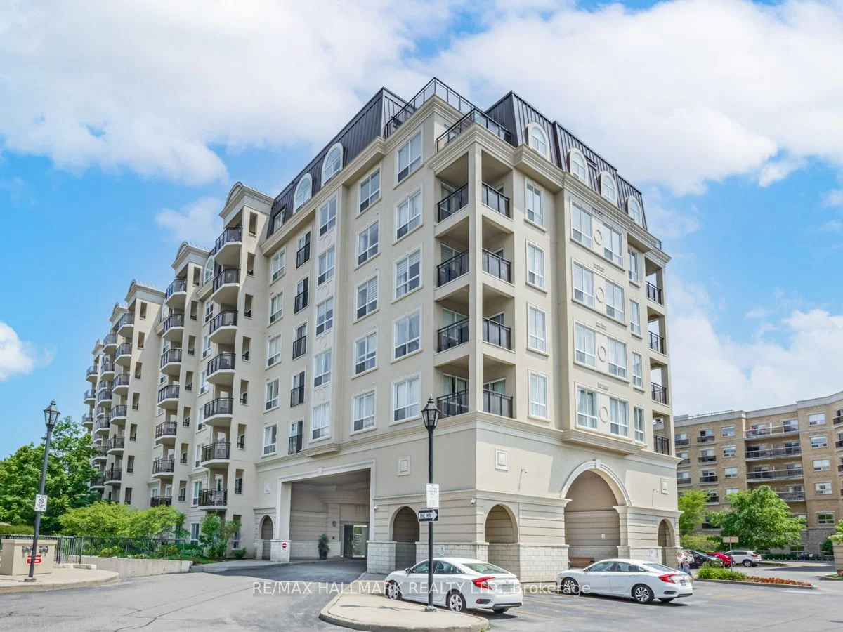 1 Maison Parc Court 712, Vaughan, ON L4J 9K1