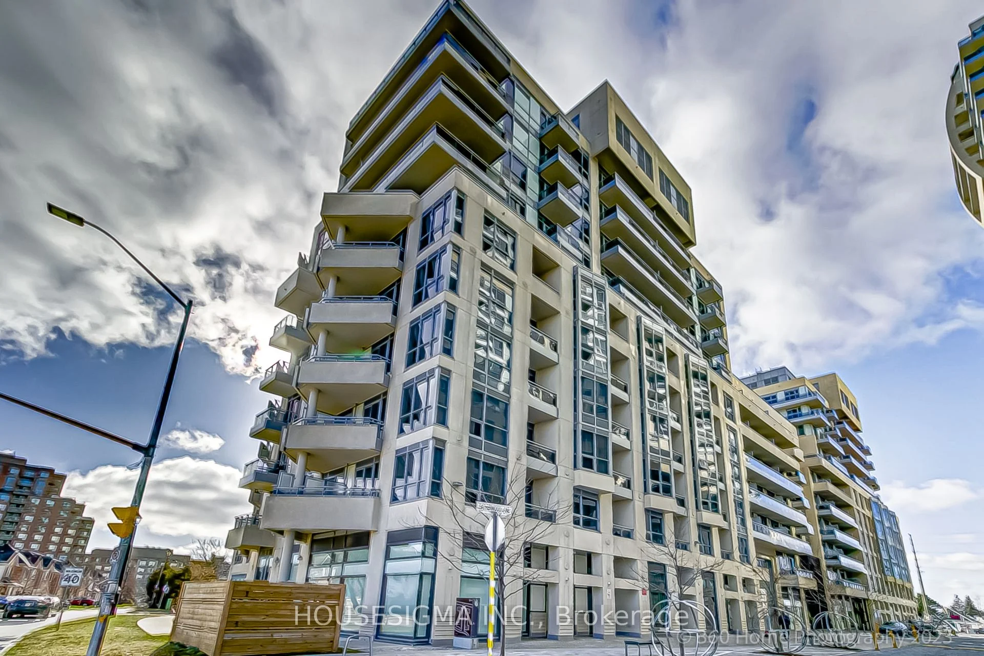 9191 Yonge Street 1106, Richmond Hill, ON L4C 1E2