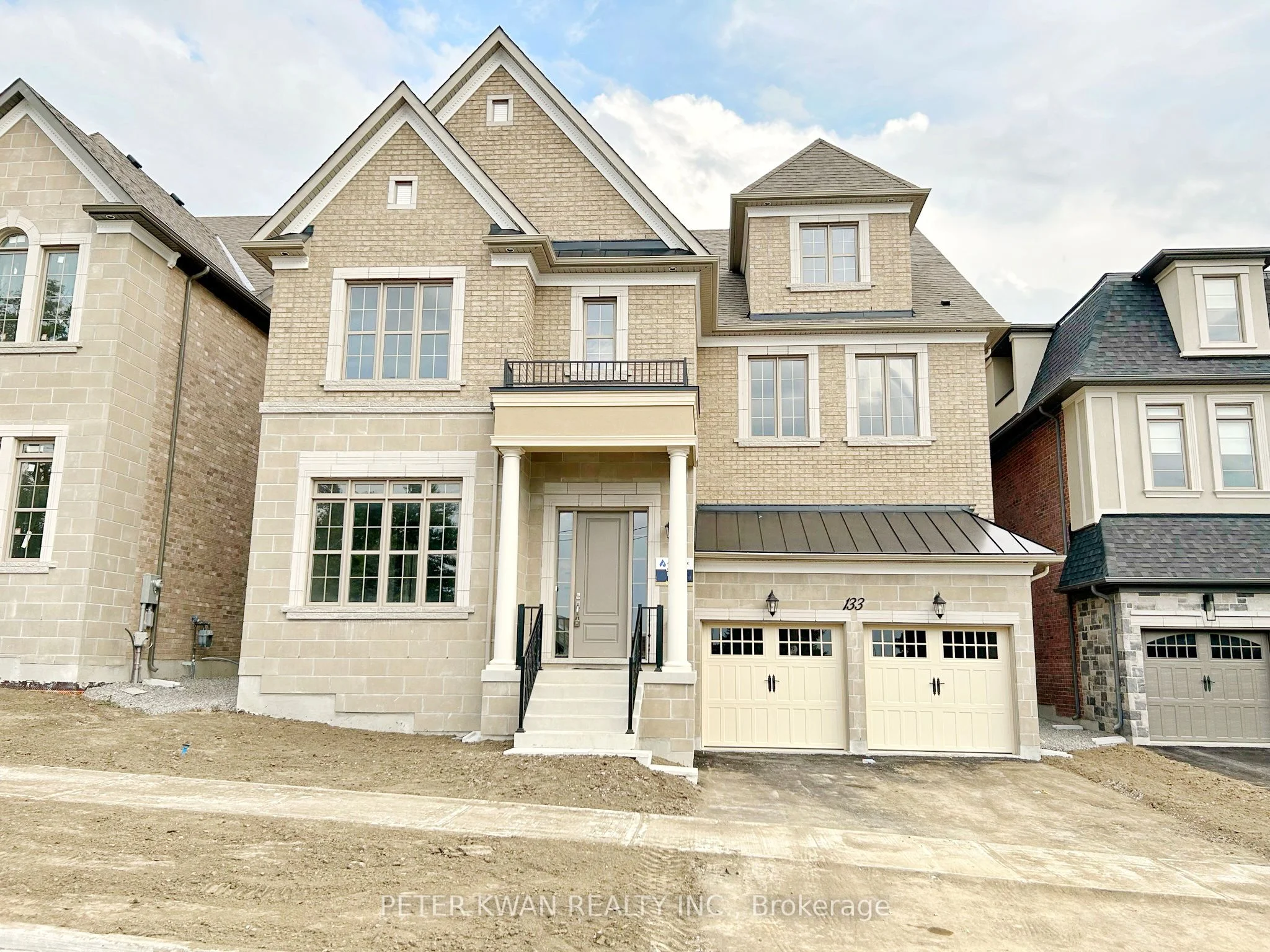 133 Hillsview Drive, Richmond Hill, On L4c 2r4