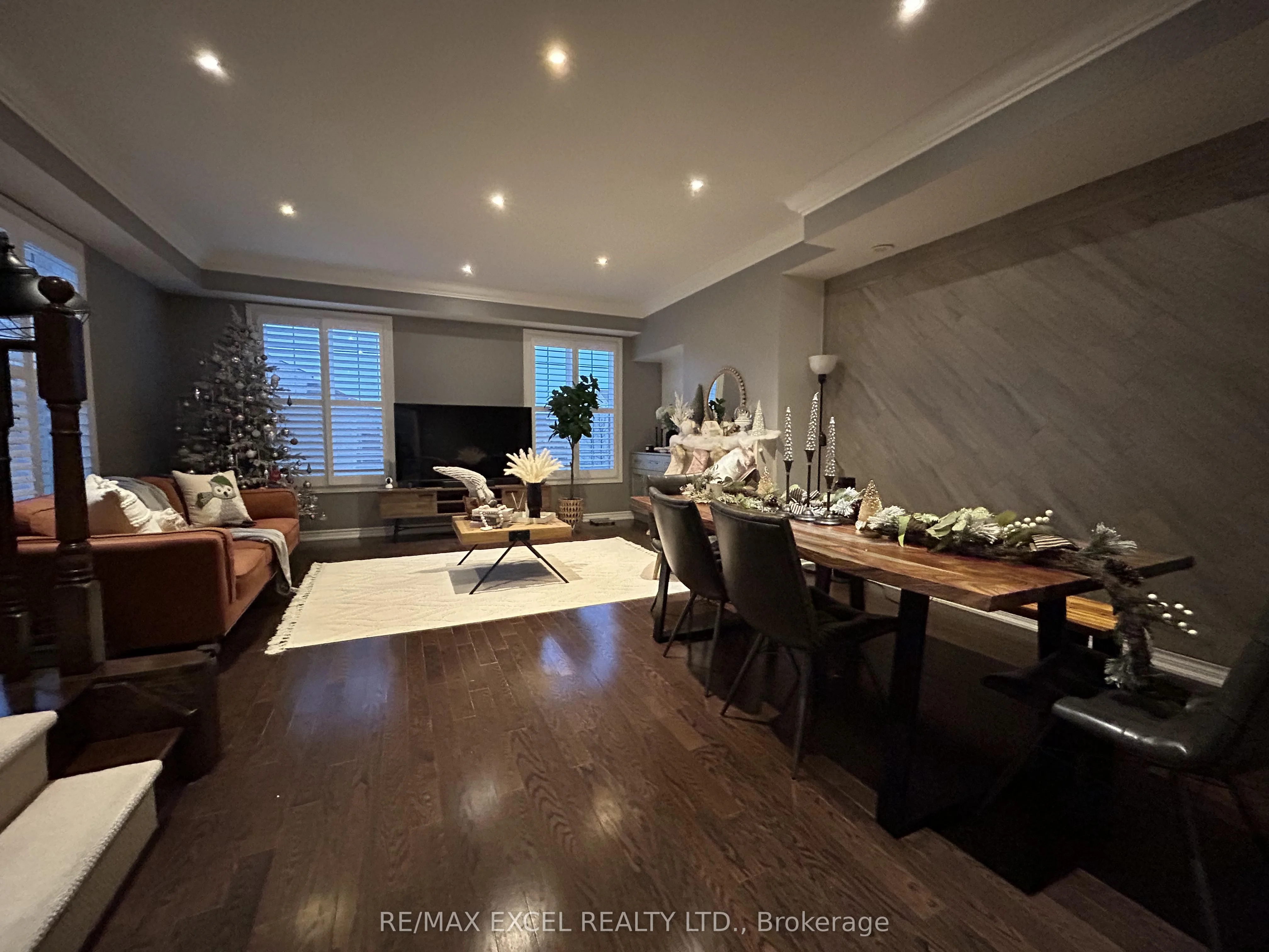 49 Anthony Roman Avenue, Markham, On L6c 0p3