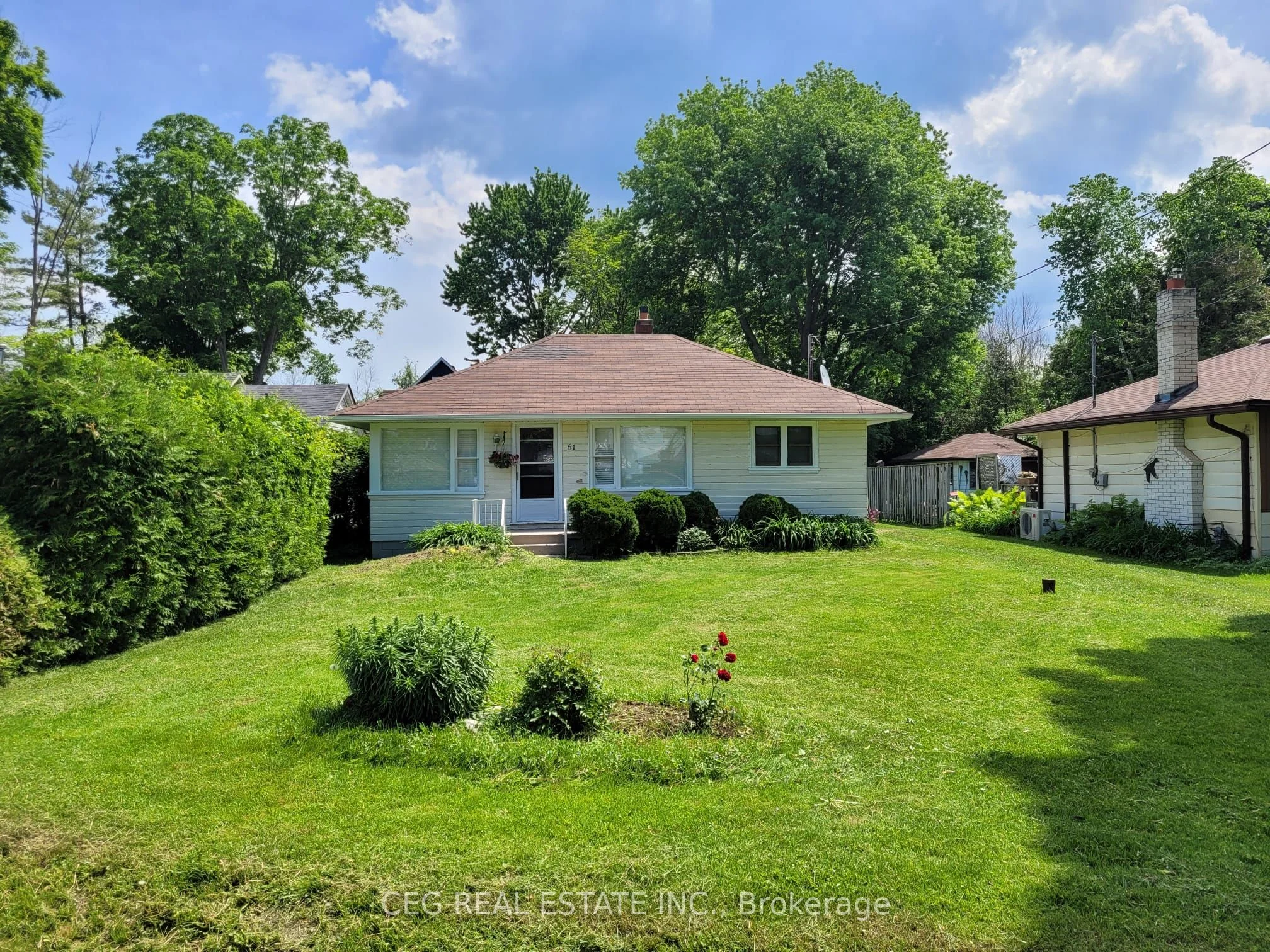 61 Blue Heron Drive, Georgina, On L0e 1n0