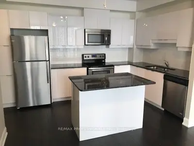 2910 Highway 7 Avenue W 2201, Vaughan, On L4k 0g3