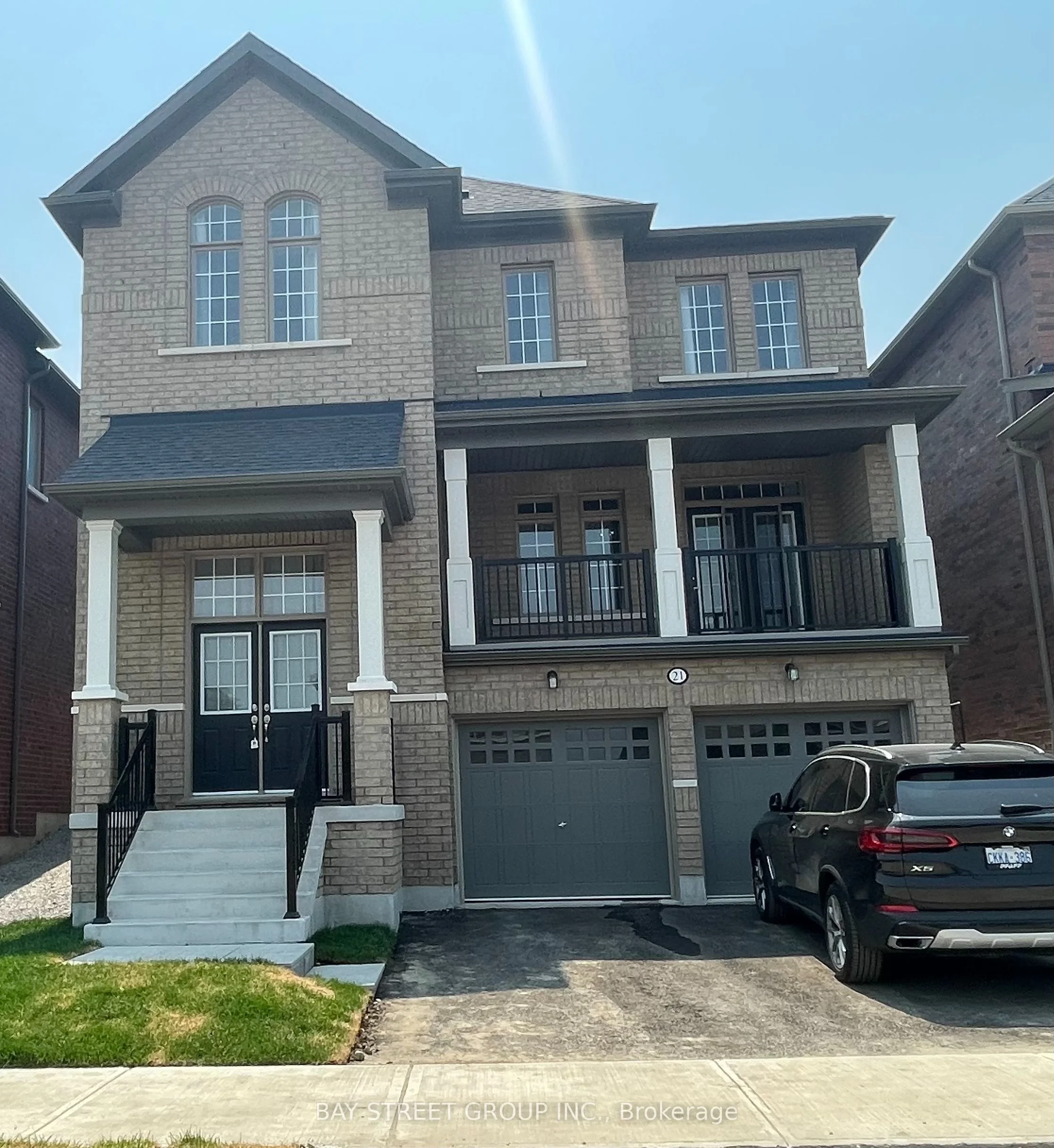 21 Faimira Avenue, Georgina, On N4p 0c2