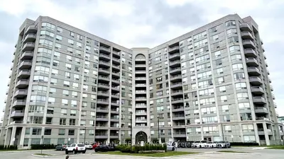 9015 Leslie Street 210, Richmond Hill, On L4b 4j8