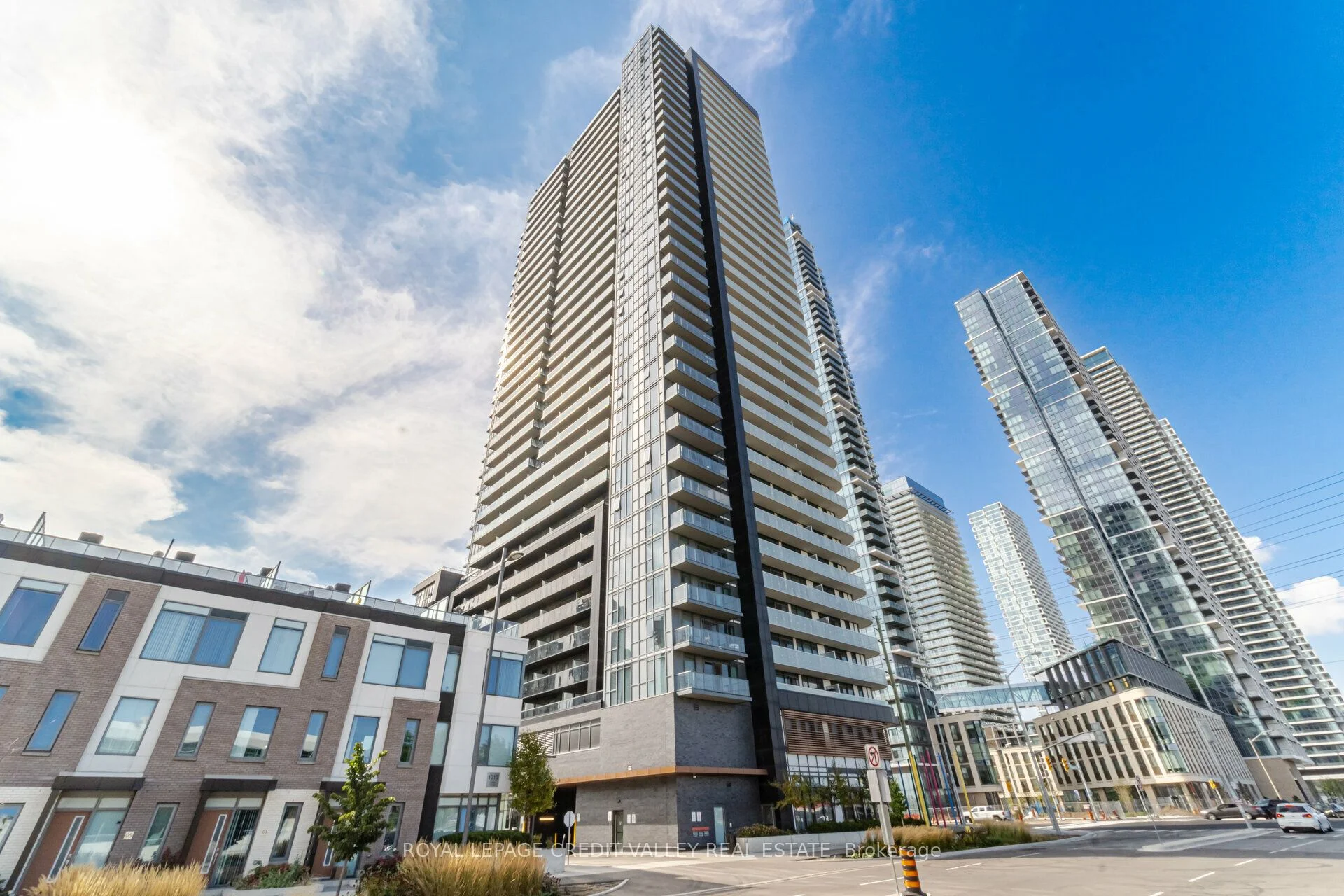 7895 Jane Street E 2617, Vaughan, On L4k 2m7