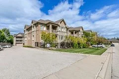2 Briar Hill Heights 205, New Tecumseth, ON L9R 2H6