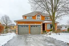 421 Renzius Court, Newmarket, ON L3Y 8G5