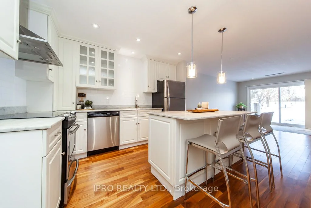 32 Church Street 106, King, ON L0G 1T0