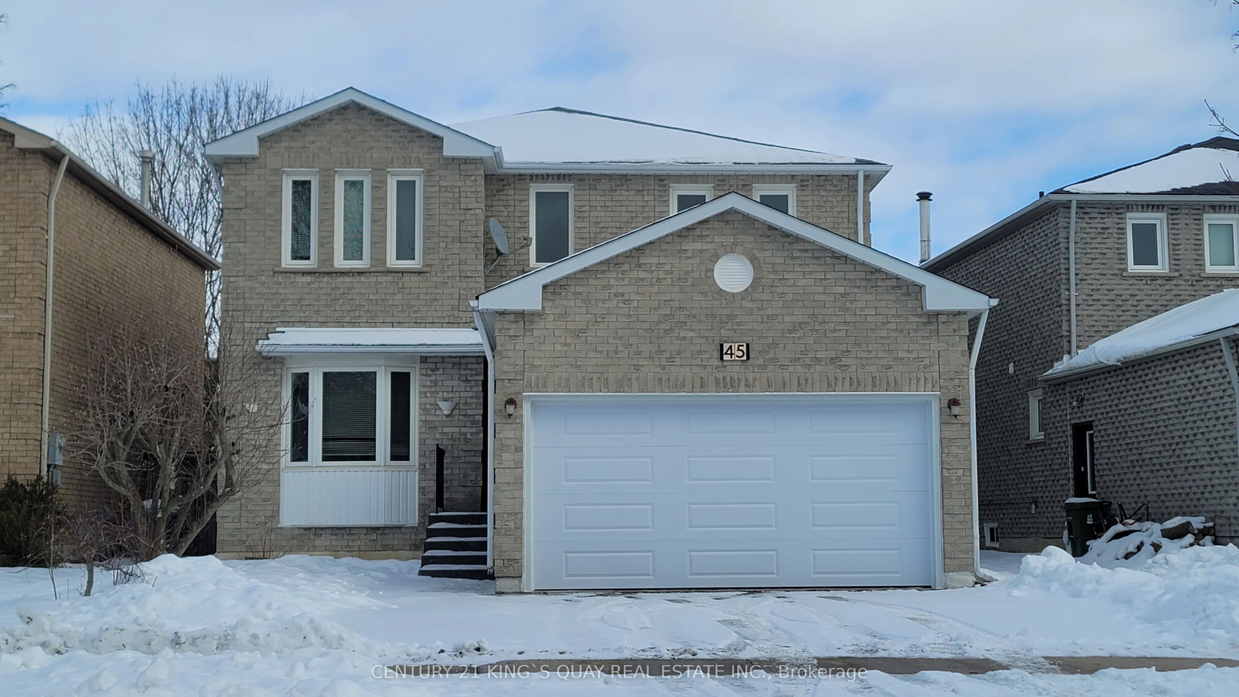 45 Woodriver Street, Richmond Hill, On L4s 1b7