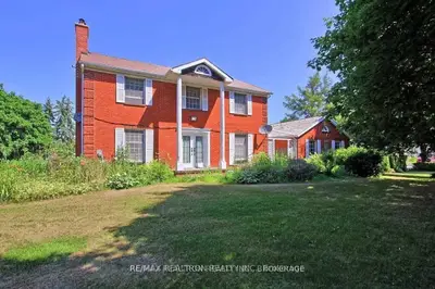 2978 Holborn Road, East Gwillimbury, On L0g 1r0