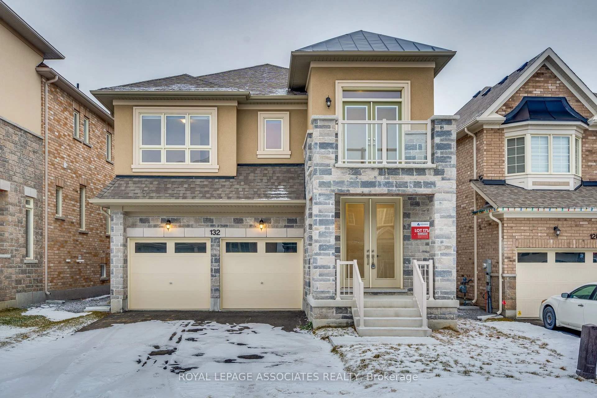 132 Frederick Pearson Street Main, East Gwillimbury, On L0g 1r0