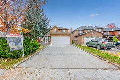 924 College Manor Drive, Newmarket, On L3y 8g9