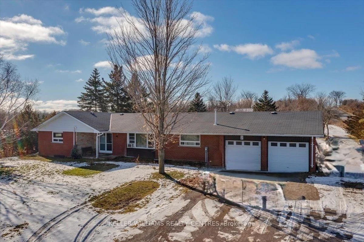 24340 Warden Avenue, Georgina, On L4p 3e9