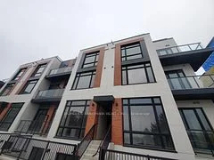 6 Steckley House Lane Th 315, Richmond Hill, On L4s 0n1