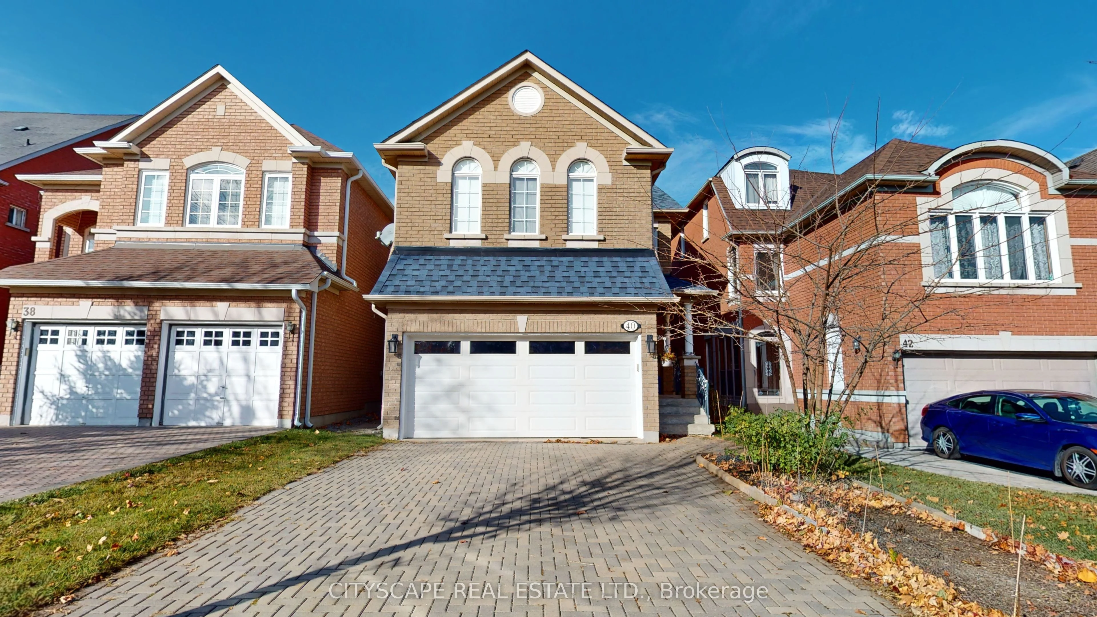 40 Wayside Avenue, Richmond Hill, On L4s 1v5