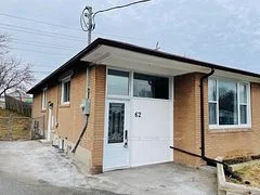 62 Marlin Court, Newmarket, On L3y 2w8