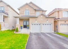 52 Herefordshire Crescent, Newmarket, ON L9N 0B7