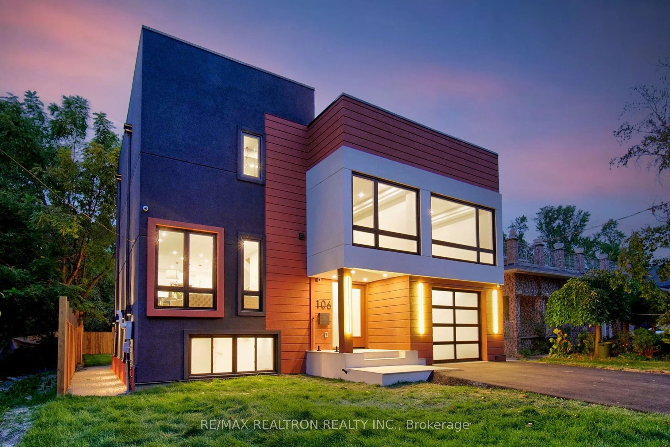 106 Weldrick Road W, Richmond Hill, On L4c 3t8