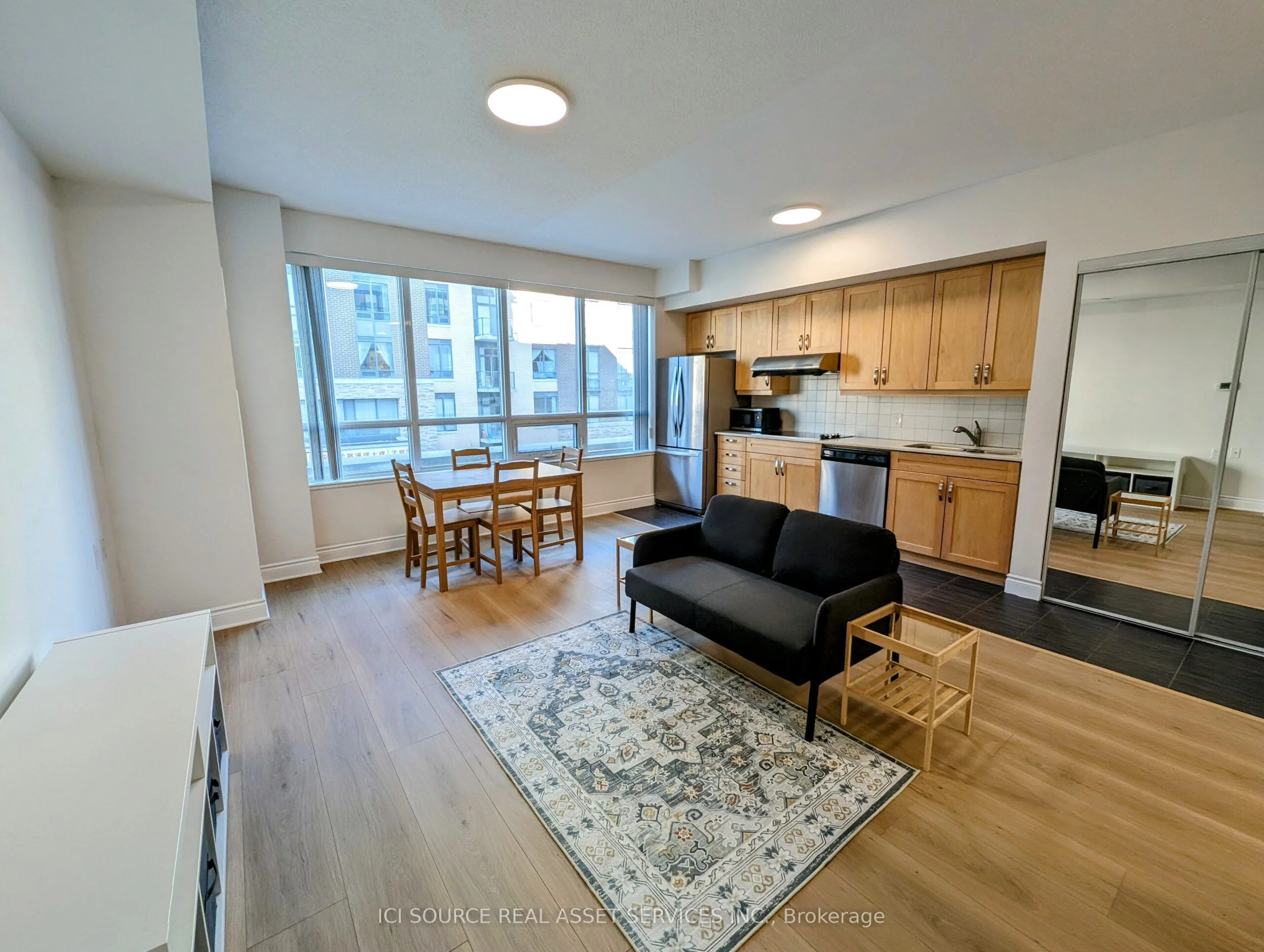 1 Sun Yat-Sen Avenue 266, Markham, ON L3R 5K9