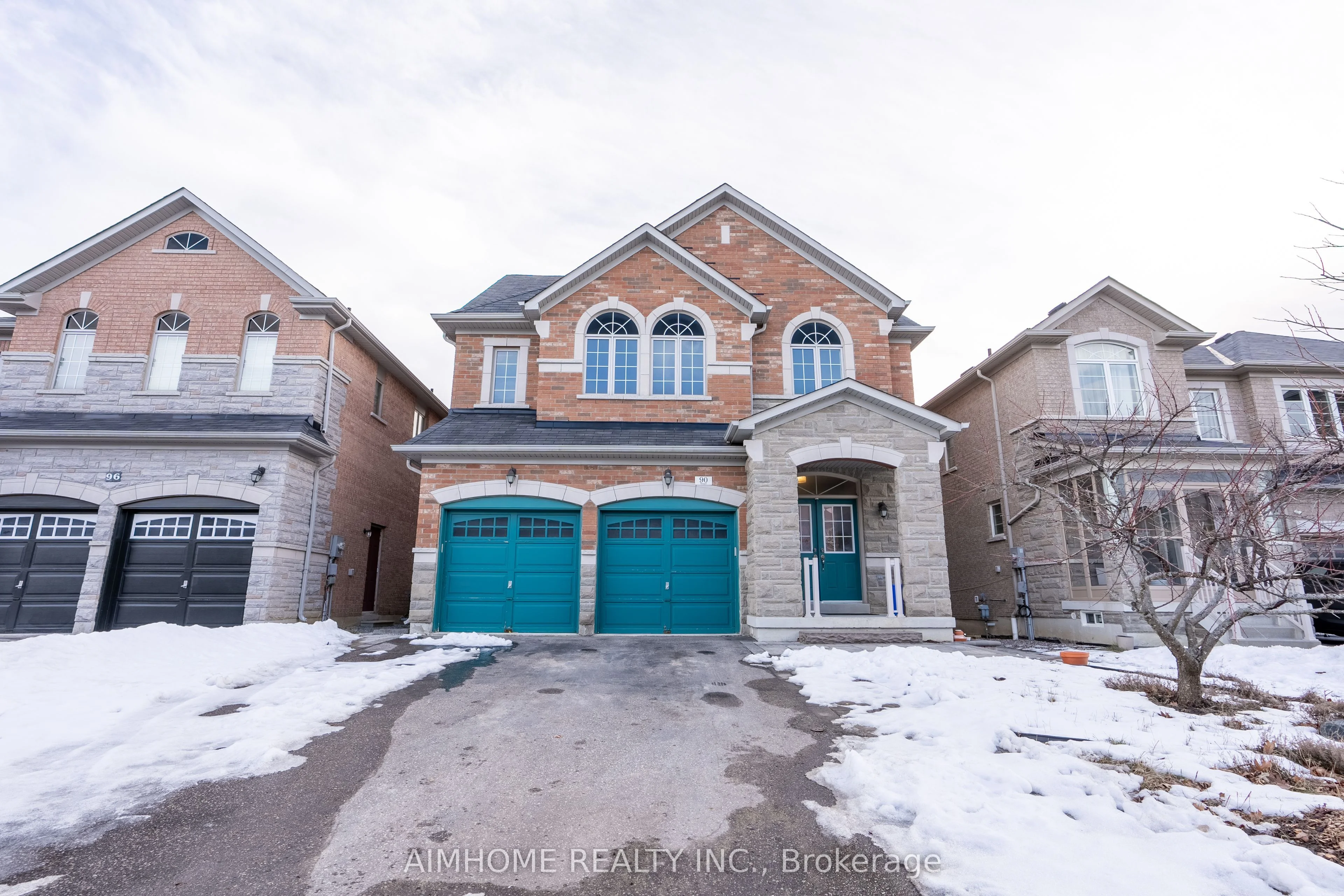 90 Duffin Drive, Whitchurch-stouffville, On L4a 0r6