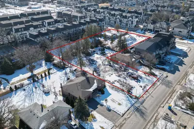 11 Mccachen Street, Richmond Hill, On L4e 2x6