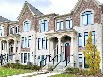 533 Carrville Road, Richmond Hill, On L4c 6e5