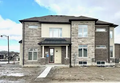 62 DELANO Way, Newmarket, ON L3Y 4V9