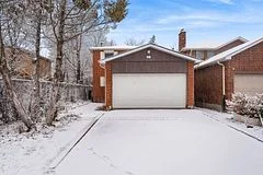 42 Lund Street Main, Richmond Hill, ON L4C 5V7
