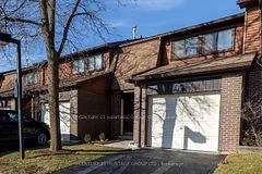 11 Plaisance Road 58, Richmond Hill, ON L4C 5H1