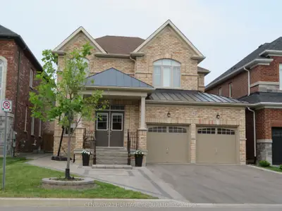 78 Gibson Circle, Bradford West Gwillimbury, ON L3Z 0X1
