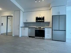 95 Oneida Crescent 2106, Richmond Hill, ON L4B 0H5