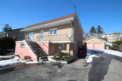 169 John Street W, Bradford West Gwillimbury, ON L3Z 1J4