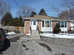 126 Longford Drive, Newmarket, On L3y 2y5