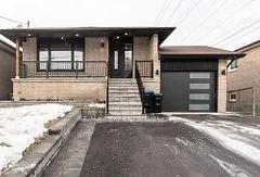 121 Centre Street, Bradford West Gwillimbury, ON L3Z 1W6