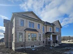 15 Bowline Vista, East Gwillimbury, On, L9n 0v9