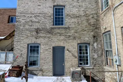 355 Simcoe Street 4, Brock, ON L0K 1A0