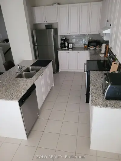 Room151 Buttonleaf Crescent, Whitchurch-stouffville, On L4a 4p4