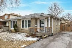 161 Beattie Avenue, New Tecumseth, ON L9R 1C3