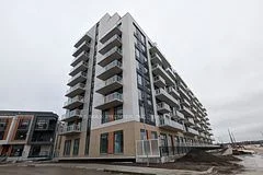 6 David Eyer Road 811, Richmond Hill, ON L4S 1M4