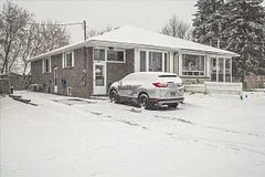 182 Septonne Avenue, Newmarket, ON L3Y 2W6