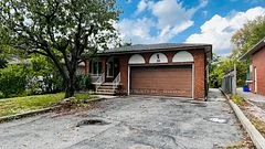 38 Weldrick Road W Main, Richmond Hill, ON L4C 3T8